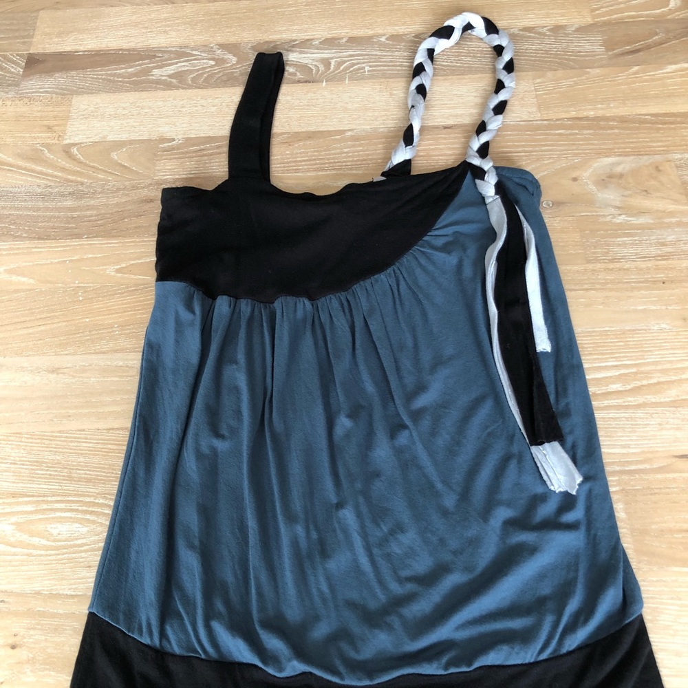 Daytrip tank